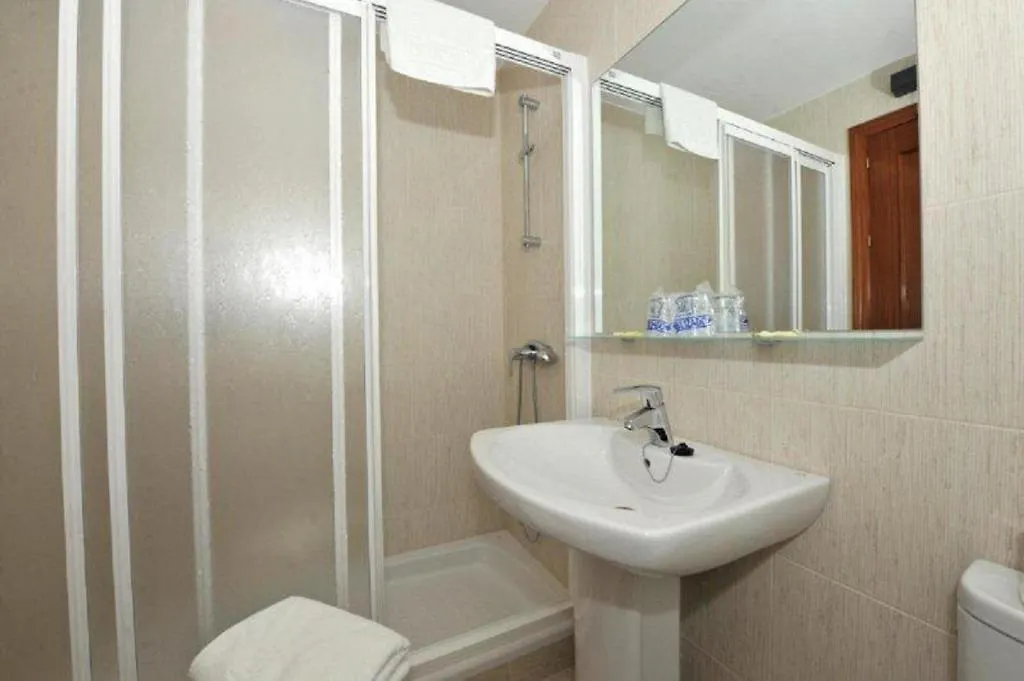 Pensjonat Hostal Velilla Almuñécar