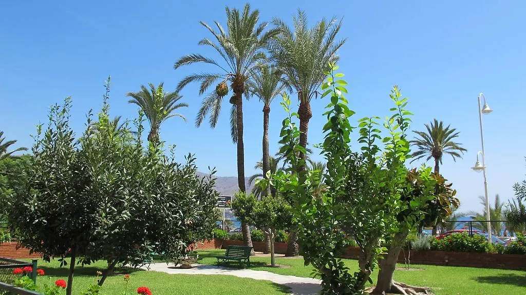 Hostal Velilla Almuñécar