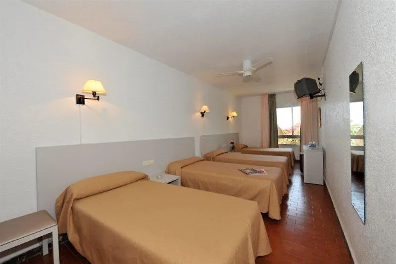 Hostal Velilla Almunecar Guest house